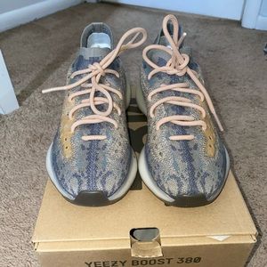 Yeezy 380 Mist